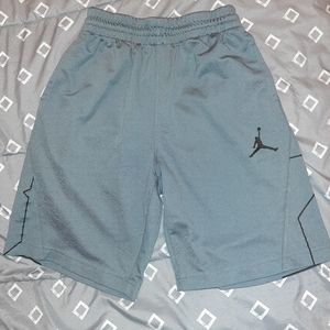 Gray Air Jordan Shorts Boys Size M (10/12)